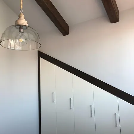 Duplex Centrico Labati شقة